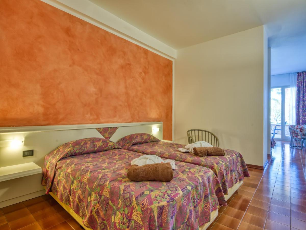 Hotel Antares Letojanni Luaran gambar